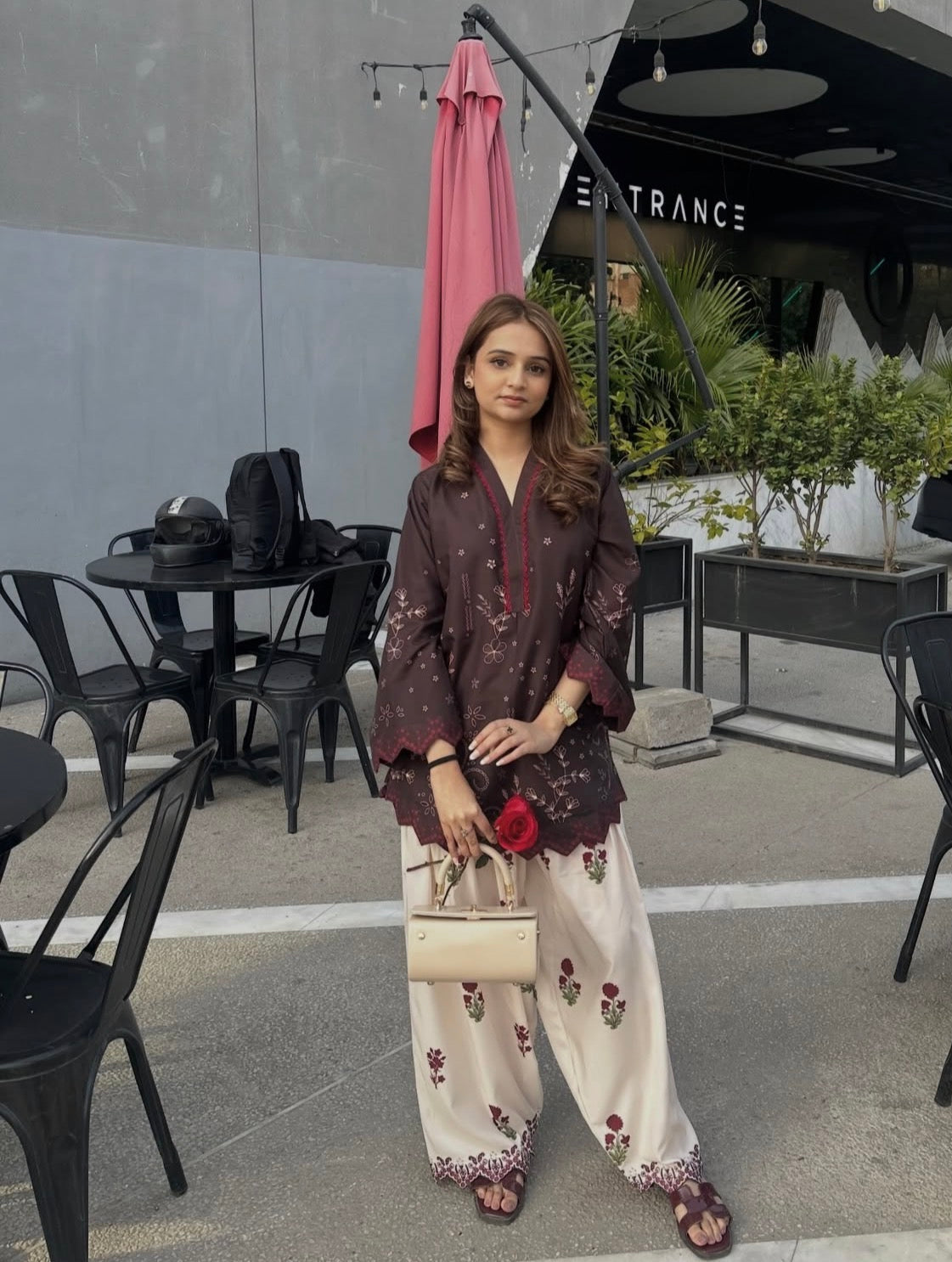 Coffee bloom Farsi suit