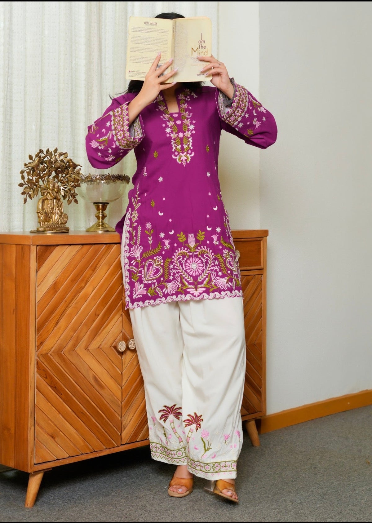Rang-E-Malka Premium Farsi Set