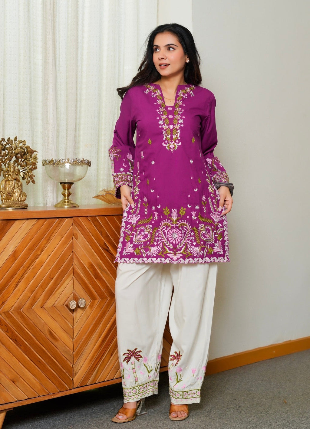 Rang-E-Malka Premium Farsi Set
