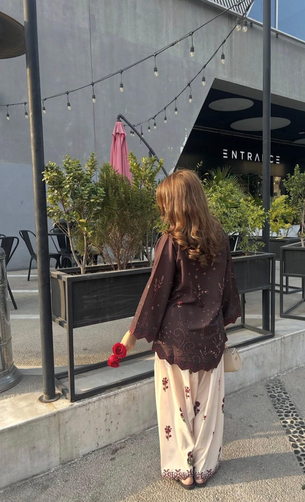 Coffee bloom Farsi suit