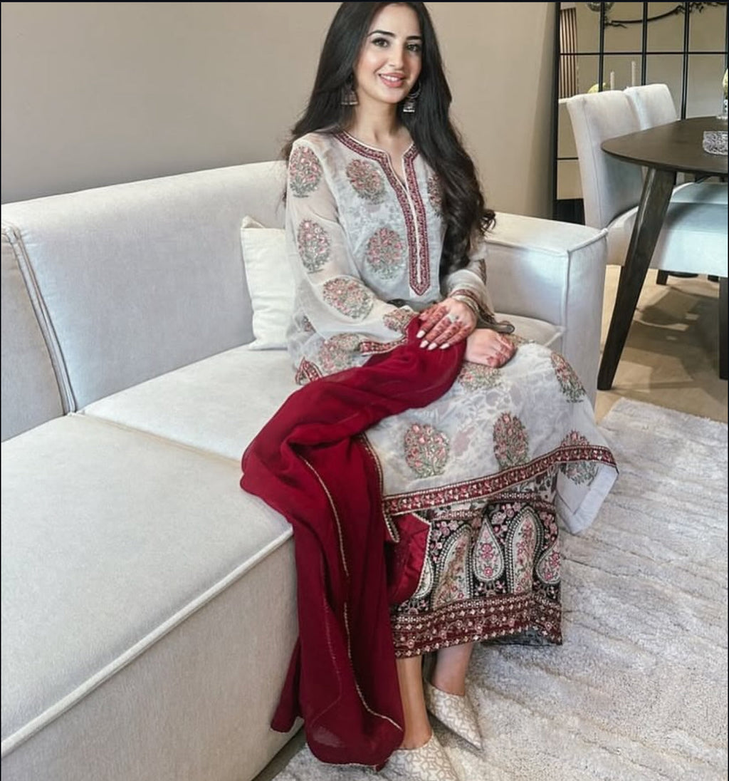 Organza white suit with Duppta