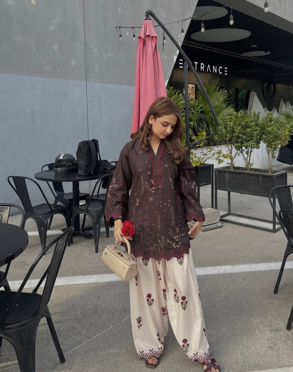 Coffee bloom Farsi suit