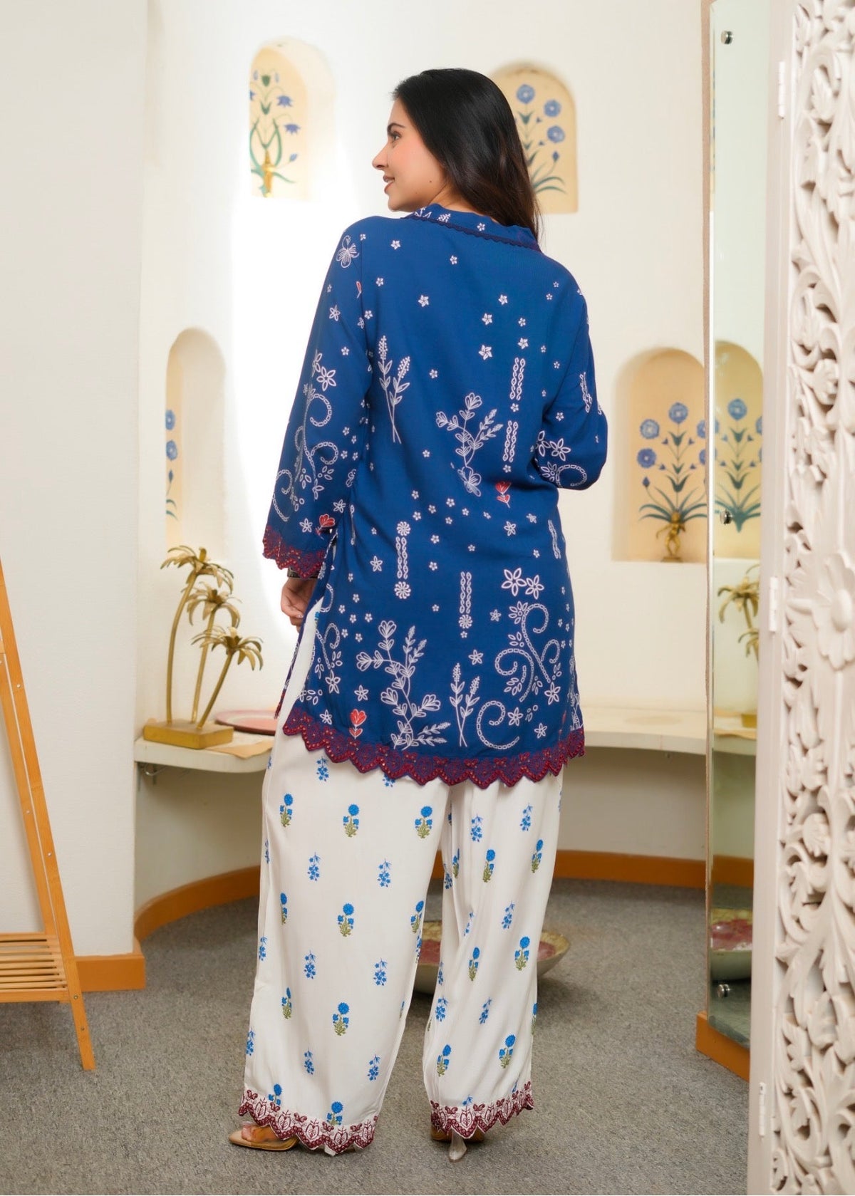 Indico farshi suit