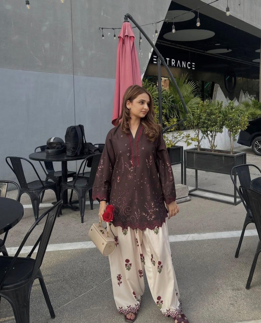 Coffee bloom Farsi suit