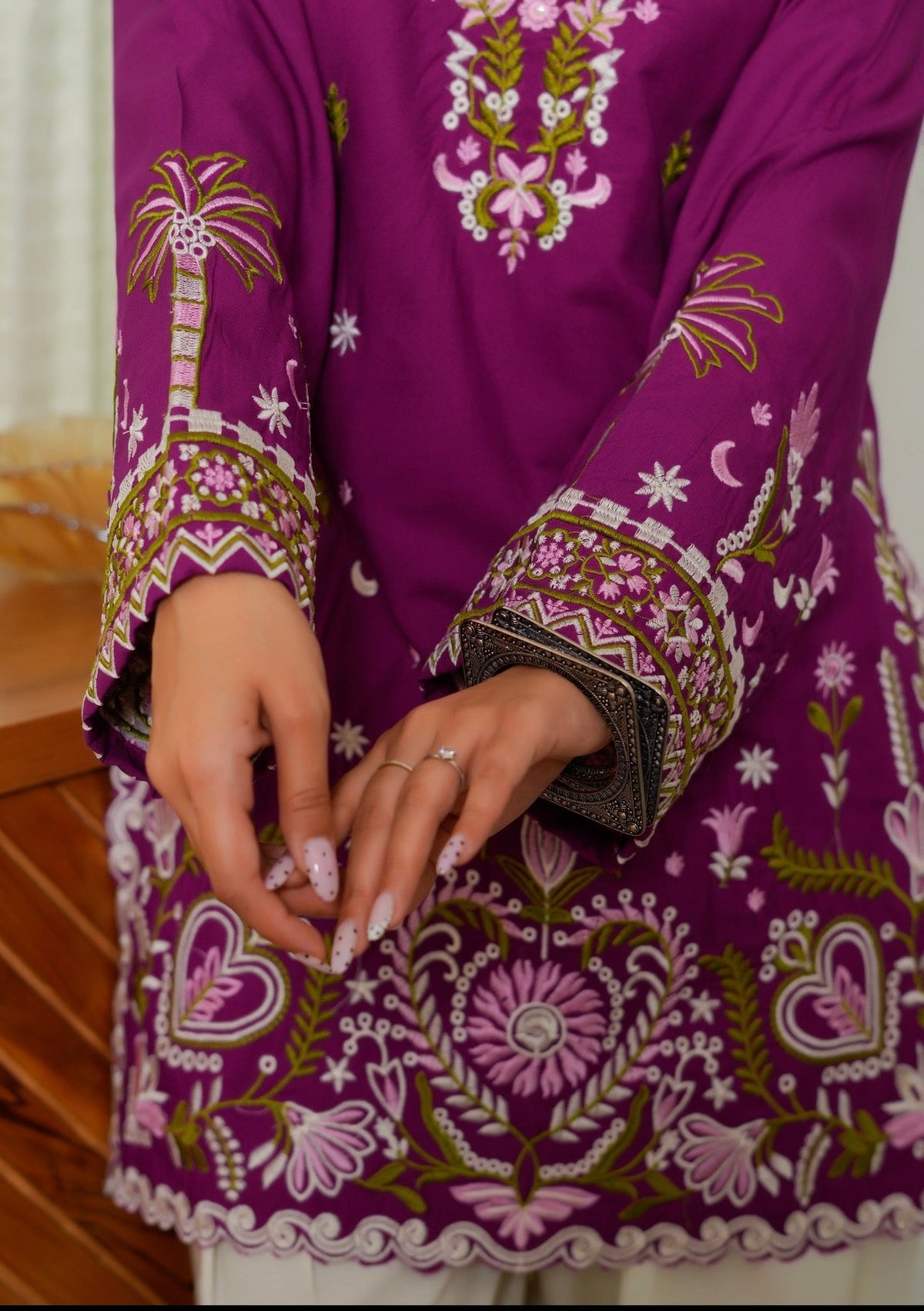 Rang-E-Malka Premium Farsi Set
