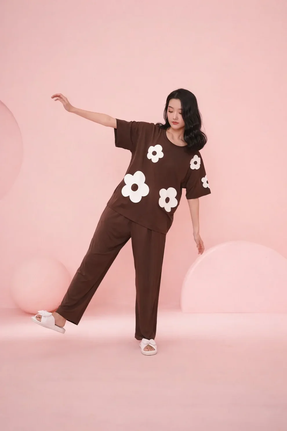 Brown Daisy Flower Night Suit For Her The Ultimate Dream Wear Sleep Suit
